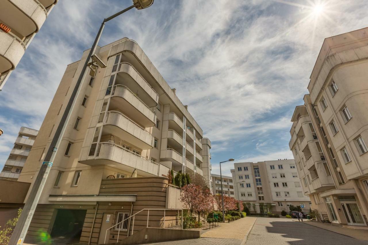 Apartament Tarasy Sobieskiego Stary Toruń Exteriör bild