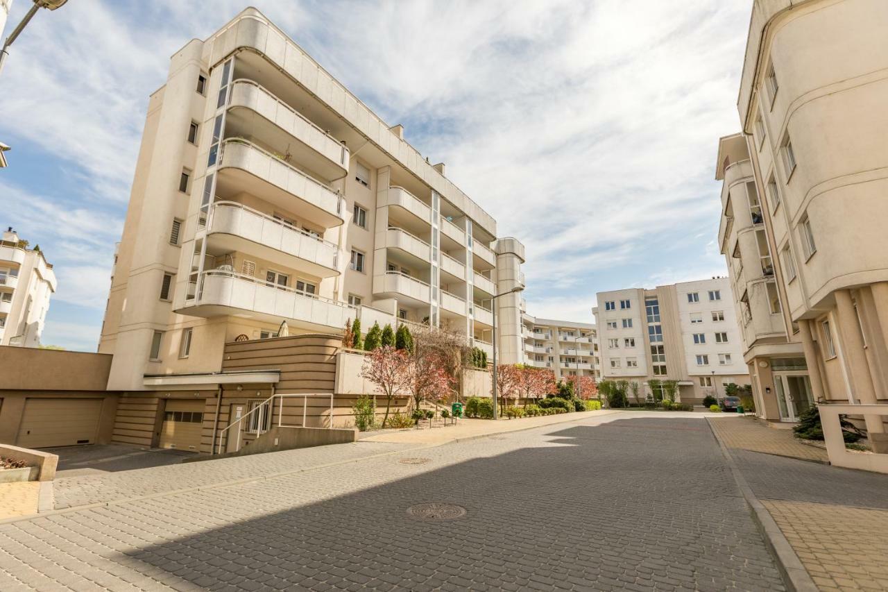Apartament Tarasy Sobieskiego Stary Toruń Exteriör bild